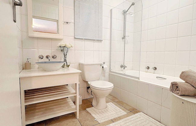 Garden Cottage - Houtbay - Photo 13