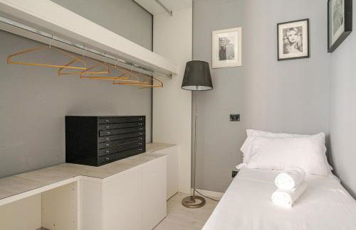 3 Suite in Centro Città con Vista Mare, Doccia Cromoterapia & Netflix Gratuito - Foto 26