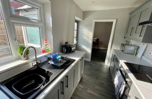 Comfortable 3-BR Home Great Location in Ashby - Foto 9