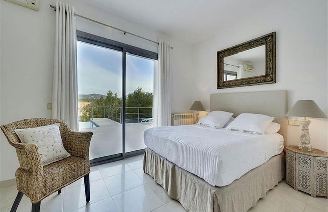 Exquisite Villa With Parking Space - Foto 2