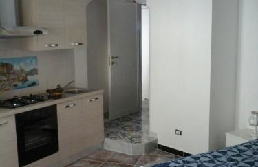 Francesca House - Photo 37