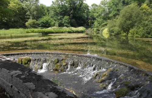 Hall Dale View near Matlock & Peak District - Photo 43