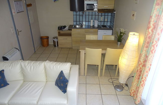 Room in Apartment - Condo Gardens Leuven - Budget Studio Twin - Foto 12