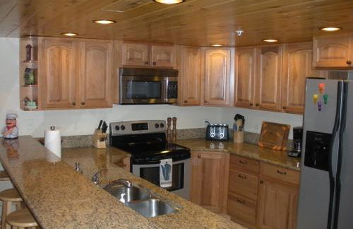 The Lodge at Duck Creek - Foto 36