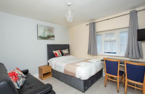 Saffron Studios - Photo 27