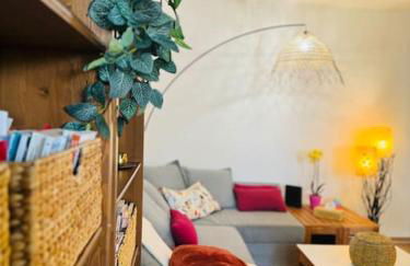 Bel Appartement Gare Centre Face aux Remparts 8 personnes Parking WIFI - Photo 16