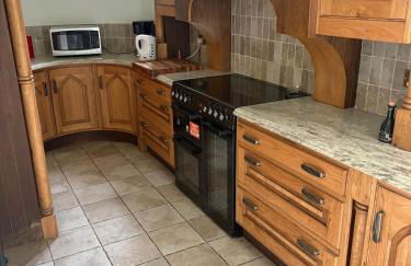 Bastian Gate Gosford Castle - Foto 38