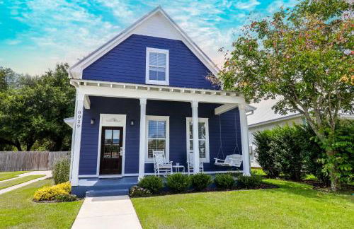 Cottage at Bella Vista - Photo 1