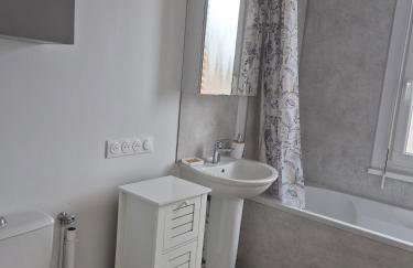 Appartement cosy -proche centre ville- nature - Photo 11