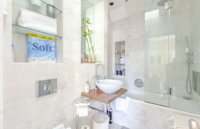 Airy & Modern 1BD Flat in Maida Vale - Foto 12