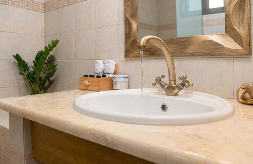 MATALA * LUX CAVE - Photo 20