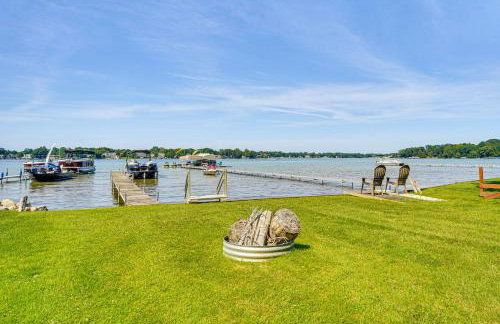 Swim & Fish! Lakefront Clarklake Apt w/ Hot Tub - Foto 30