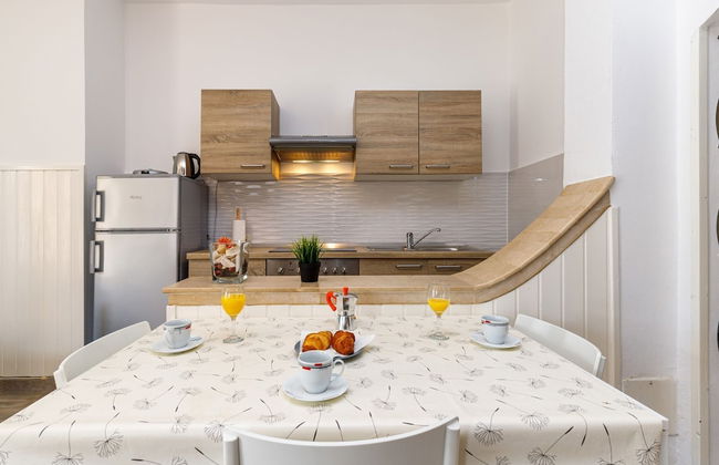 Beachfront Escape in Rovinj - Foto 24