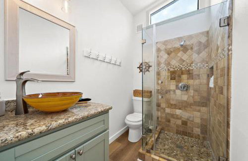 Unwind in beachside comfort with gorgeous views - Foto 26