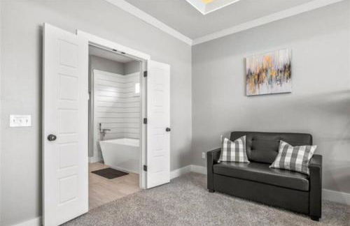 Just Like Home #6: Norman: It's Game Time (campus) - Foto 7