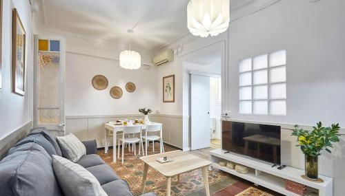 BBarcelona Sagrada Familia Garden Apartment - Photo 5