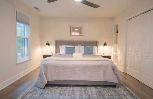 Fire pit - 6 Min to North Hills - Screened Porch - Foto 3