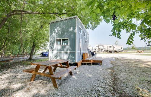 The Chardonnay Chalet Defiance Studio Trail! - Foto 3