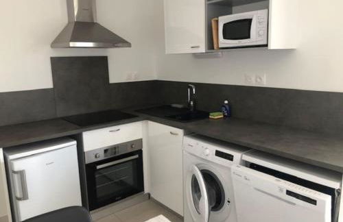 V0775 - Apt récent 4 pers avec climatisation piscine et parking 200 m plages - Foto 8