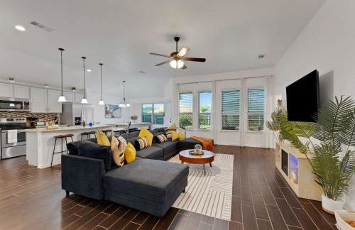 New Modern Bohemian Home Minutes from Epic Waters Indoor Park, Andretti Indoor Karting & Games, AT&T Stadium, Globe Life, Six Flags, Texas Life - Foto 3