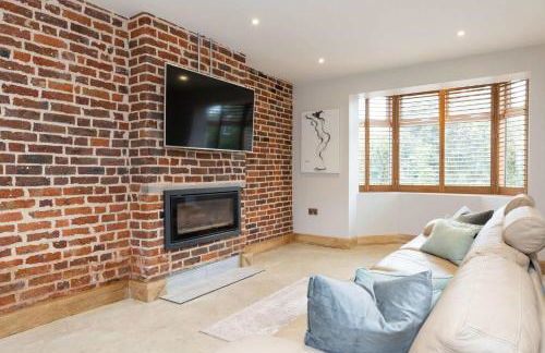 Spacious 4-Bed Near City & Sea - Foto 14