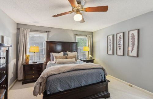 Exquisite 5-BR Estate on 7 Acres with Private Pond - Foto 19