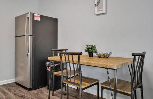 Modern 1 BR close to Downtown & Duke - Foto 15