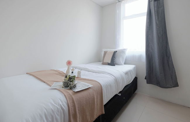 Cozy Living 2Br Apartment At Vittoria Residence - Photo 3