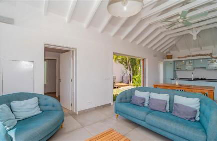 A Caribbean Gem With Stunning Hill and Ocean View - Foto 8