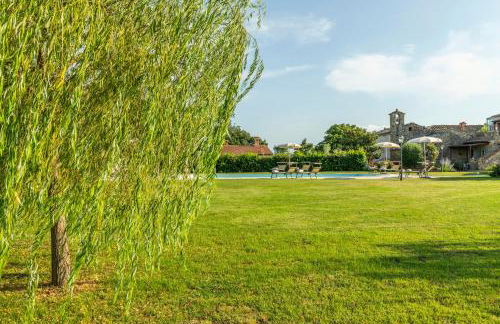 House With Wood-Fired Oven Near Arezzo - Photo 40