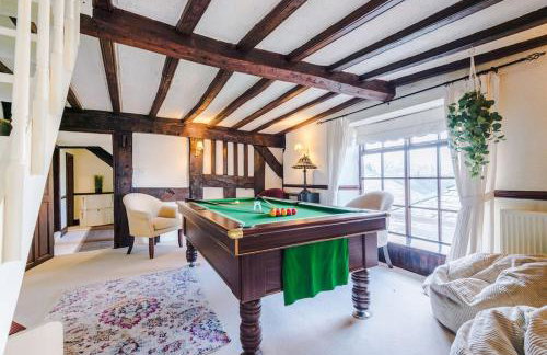 Spacious 5BR Home w/Game Room - Foto 48