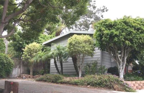 New cozy studio 2 queen beds kitchen walk to water! - Foto 28