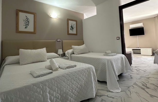 Hotel Avenida - Foto 17