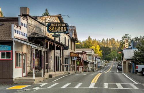 Lakefront Villa with 180 degree view private dock and boats - Foto 69