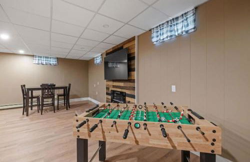 Lake Escape Family & Pet Friendly with Dock Access - Photo 51