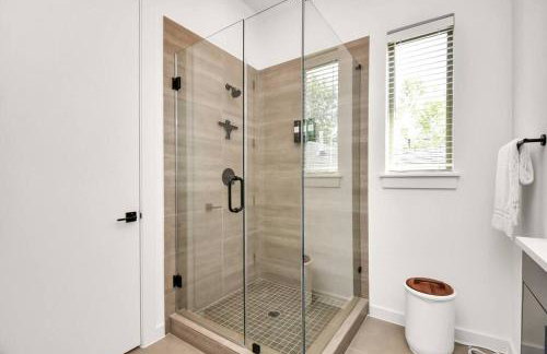 Chateau de Amour- Exquisite Townhouse - Medical Center, Downtown HTX - Foto 47