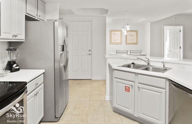 Picture Perfect 2 Bedroom Condo by RedAwning - Foto 11