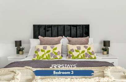 JRR STAYS 3Bed Sleeps 8- Coventry/Antsy M6-J2 CV7 - Photo 13