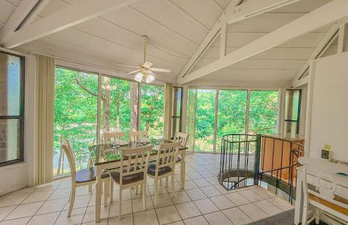 Lakefront Treetop Village 2Bed3BAPools-6PP - Foto 25