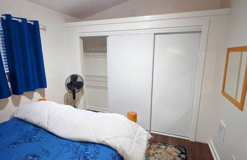 The Van Gogh Apartment - a cozy, creative retreat - Foto 22