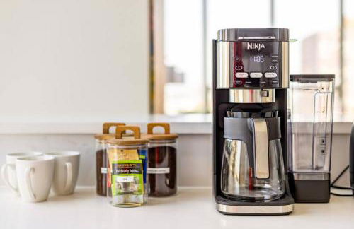 Modern Loft 15 Min from NYC with City View & Pool - Foto 14