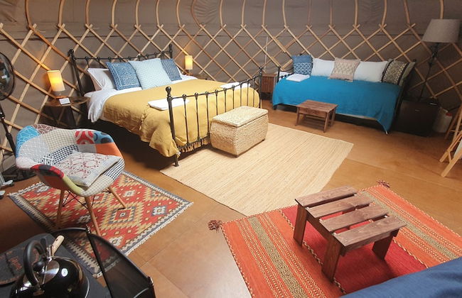 Stunning Premium Yurt in Kelburn Estate Near Largs - Photo 15