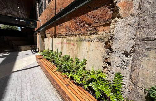 Mercantile industrial loft! - Photo 17