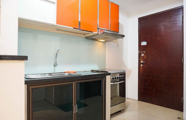 Fully Furnished and Spacious 3BR Apartment at Mangga Dua Residences - Foto 10