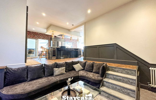 Beautiful Detached Villa - Jacuzzi Bath - Parking - Foto 55