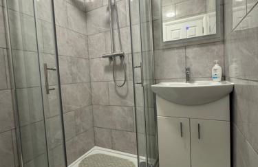 Wallington Grammar Serviced Accommodation - Foto 14