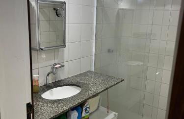 studio aconchegante para 02 na praia de Amaralina - Foto 13