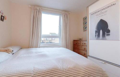 Spacious Two Double Bedroom Flat - Foto 17