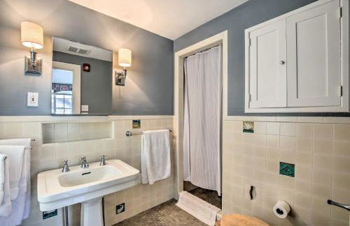 Spacious Estate with Courtyard 2 Miles to Downtown! - Foto 22