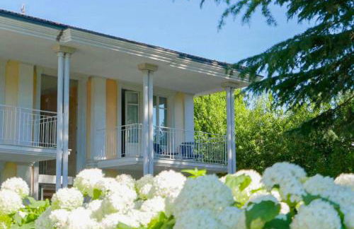 Beautiful apartment on the lake, pool & parking - Nr 123 - Photo 37